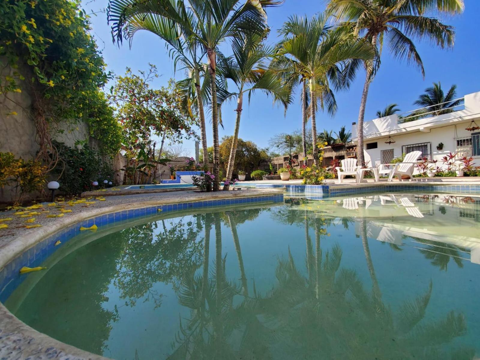 La Pucca Hotel Boutique Resort ペニータ・デ・ハルテンバ エクステリア 写真