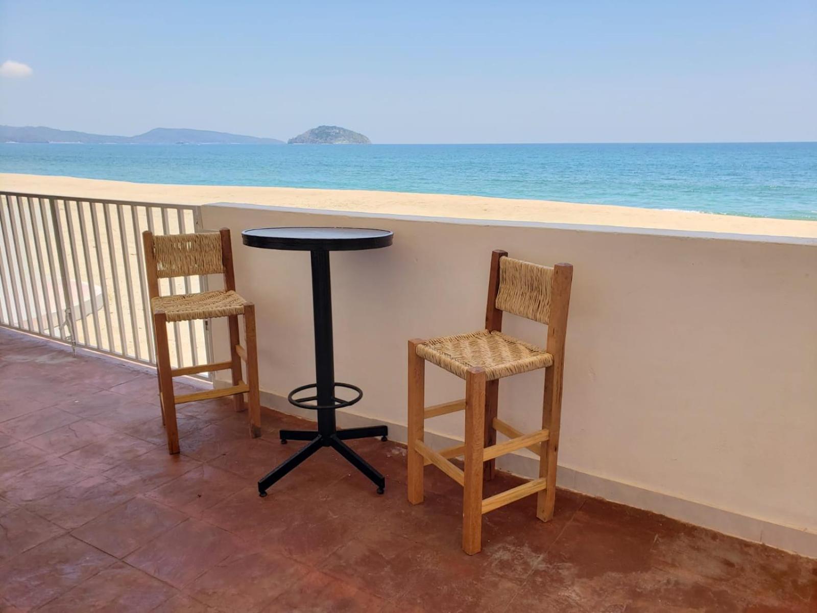 La Pucca Hotel Boutique Resort ペニータ・デ・ハルテンバ エクステリア 写真